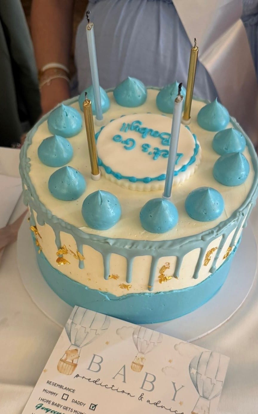 Customer photo review of Design your own Bespoke Cake