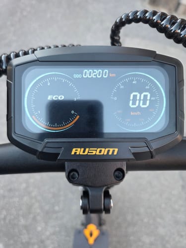 Customer photo review of Ausom L1 Electric Scooter