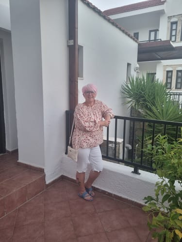 Customer photo review of 2-Month Mushroom Gummies