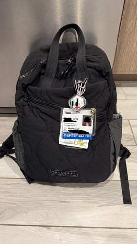Customer photo review of Paz 23L Backpack