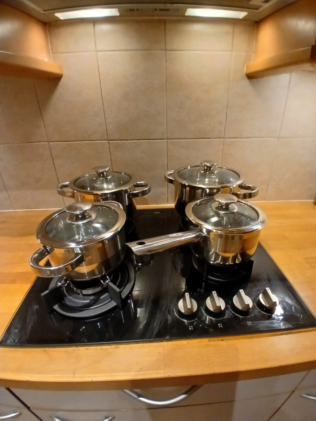 Customer photo review of Sola Pannenset Furore 4-Delig RVS Kookpan ø 16, 18, 20 cm & Steelpan ø 16 cm - geschikt voor alle warmtebronnen