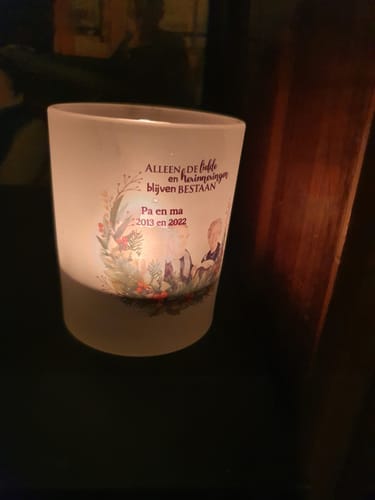 Customer photo review of Bij jullie - Gepersonaliseerde theelichthouder