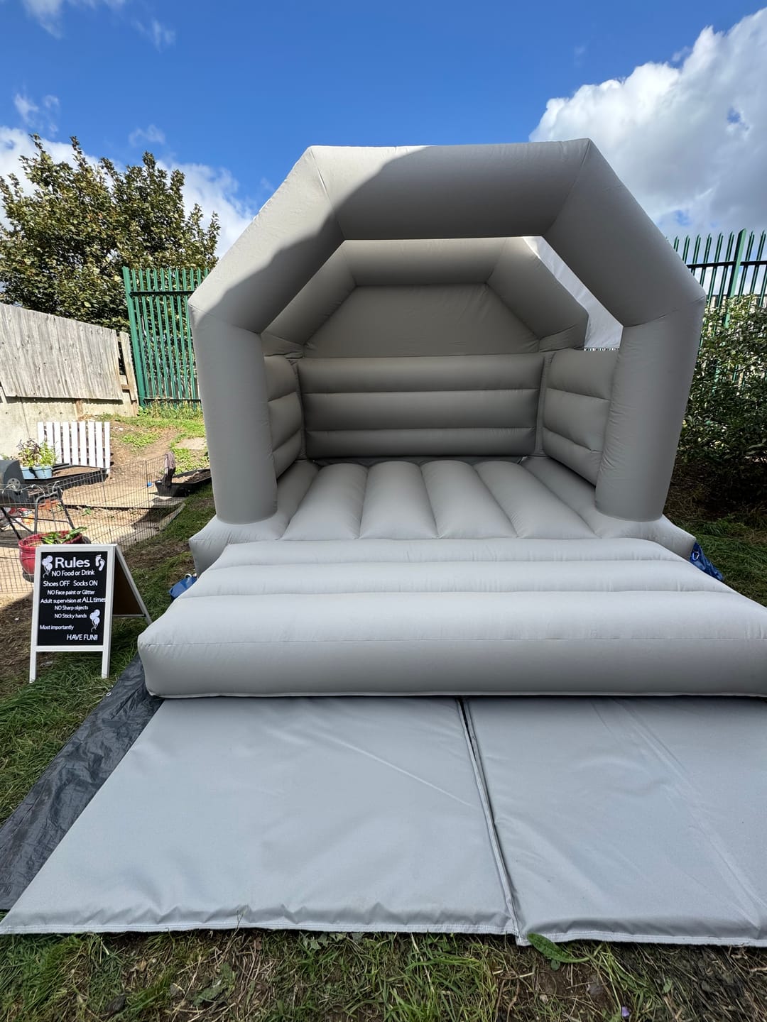 Customer photo review of Kids A Frame Bouncy Castle