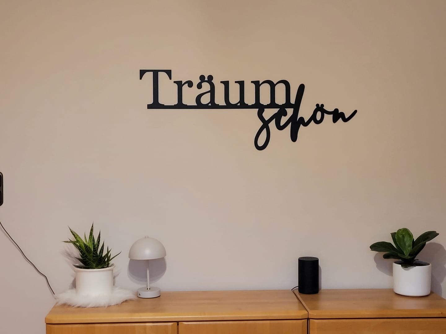 Customer photo review of 3D Schriftzug „Träum schön"