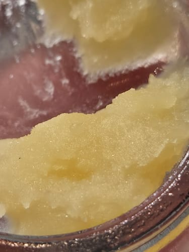 Customer photo review of Apple Runtz | THCA Crumble
