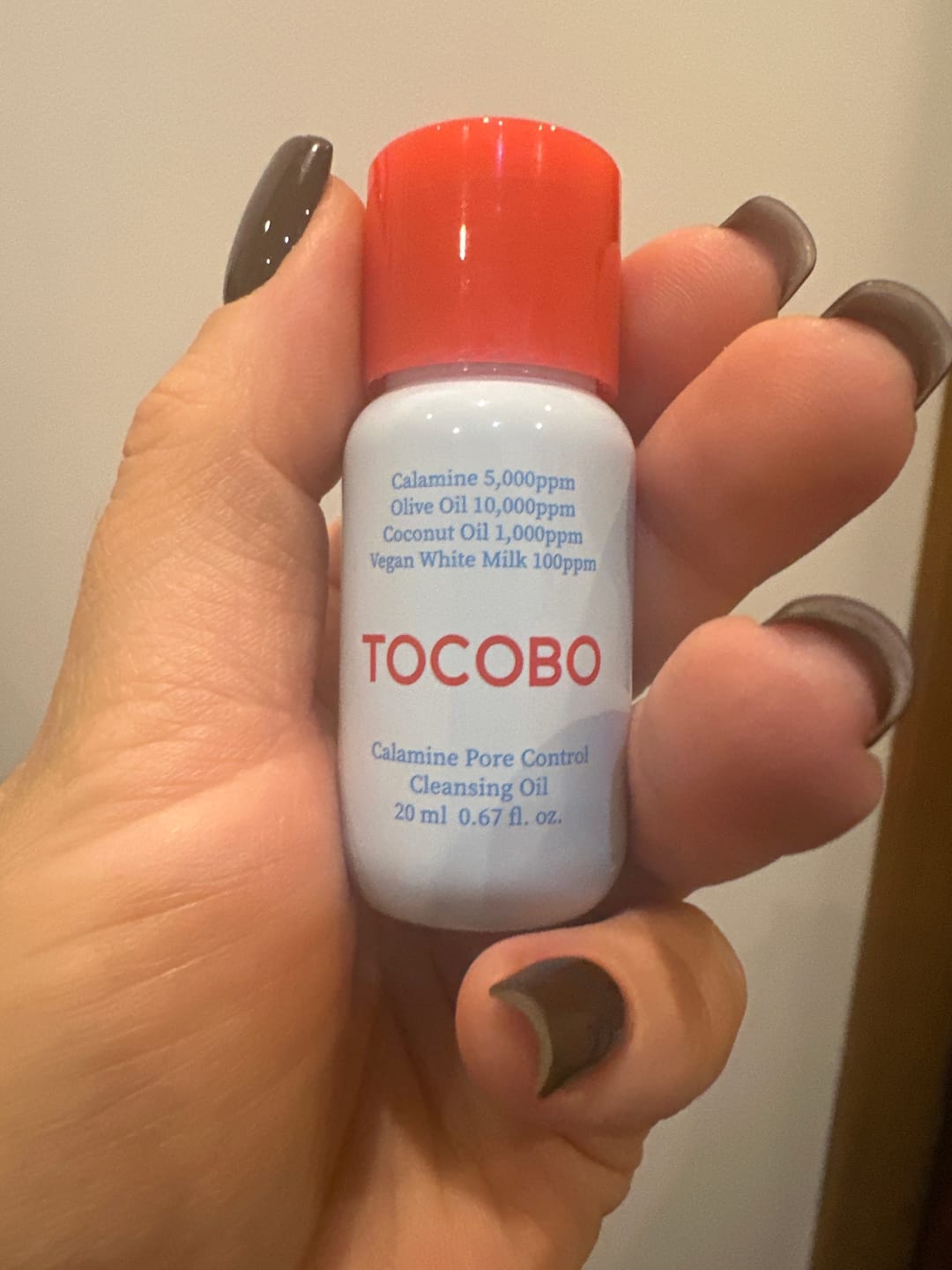 Customer photo review of Attīroša hidrofīlā eļļa ar kalamīnu TOCOBO Calamine pore Control Cleansing Oil
