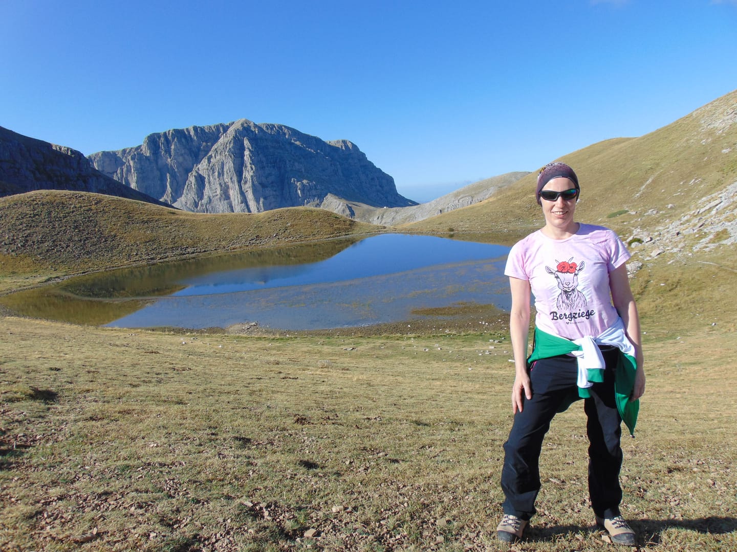 Customer photo review of Bergziege - Damen Premium Organic Shirt