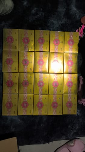 Customer photo review of Royal Honey - 20 Cajas con 240 Sobres para Emprendedores de Éxito