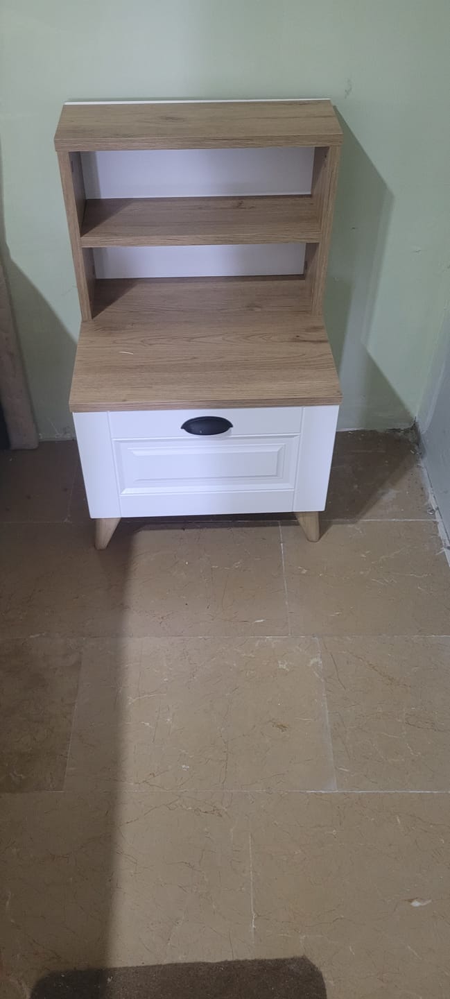Customer photo review of Rani BD105 Komodin 2 Raflı Membran Çekmeceli Komodin Sepet Ceviz - Beyaz