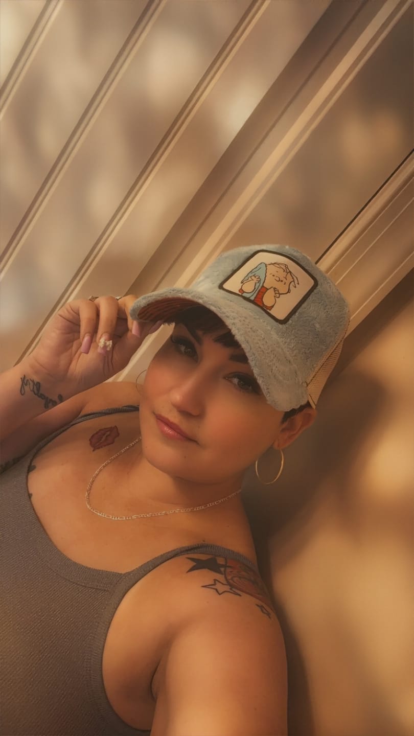 Customer photo review of OVERLORD X Peanuts: Linus Trucker Cap
