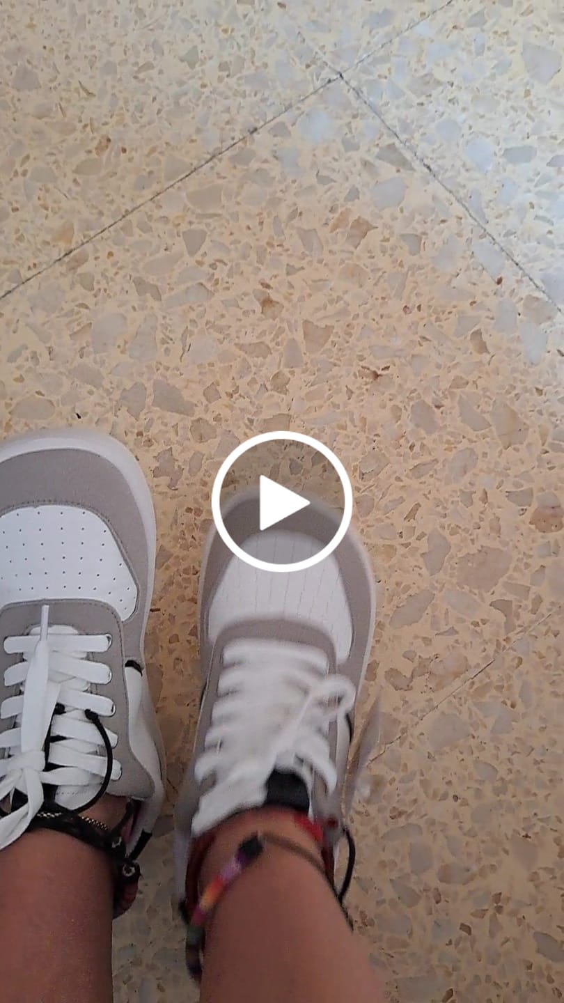 Customer video review of Roots Urban Gris