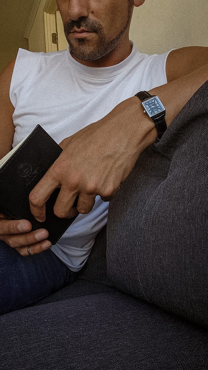 Customer photo review of Reloj Casio Tank Análogo LTP-V007L-1BUDF Cuero Dial Negro