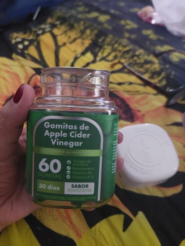 Customer photo review of Gomitas de Vinagre de Manzana