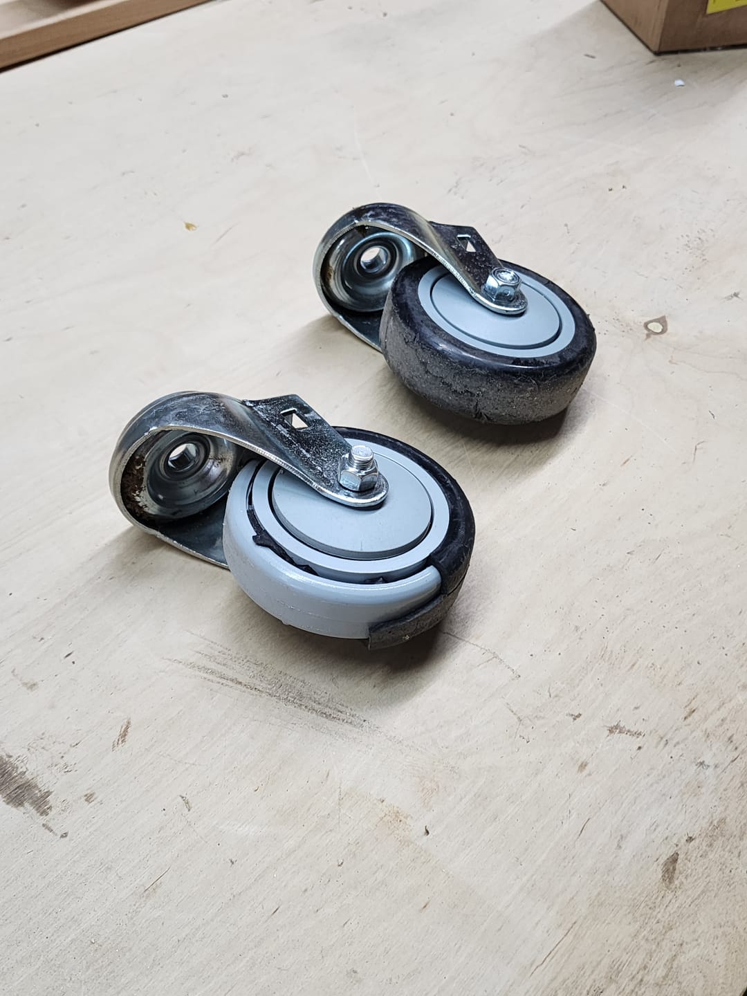 Customer photo review of 4" WHEEL LOCK