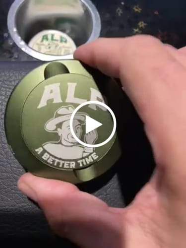 Customer video review of Metal Travel Tin Forest Green
