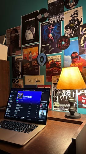 Customer photo review of FORMULA 1 WALL COLLAGE POSTERS