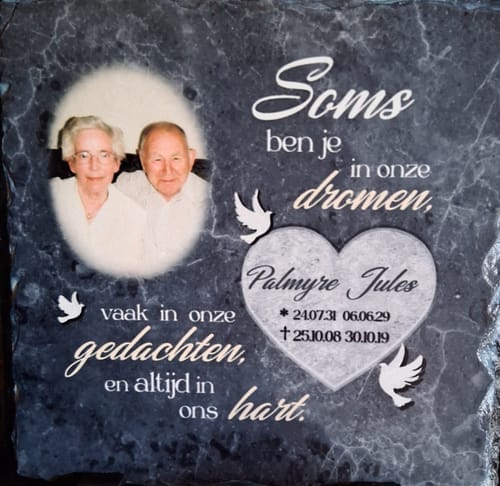 Customer photo review of In ons hart - Gepersonaliseerde leisteen plaat