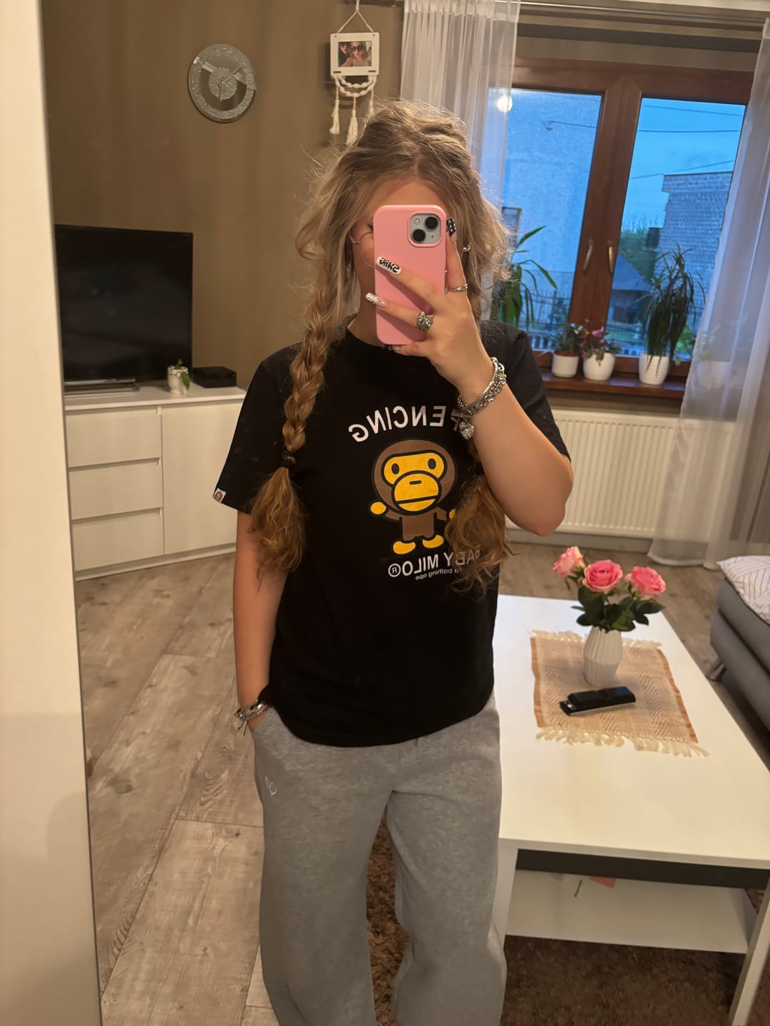 Customer photo review of Aelfric Eden Baggy Sweatpants