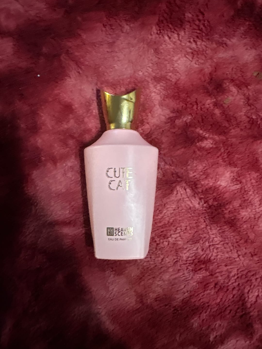 Customer photo review of Cute Cat Perfume for Unisex EAU De Parfum Spray, 3.4 Ounce (100ml)