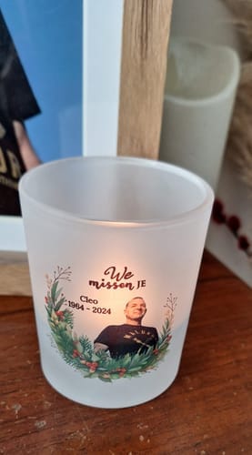 Customer photo review of Bij jullie - Gepersonaliseerde theelichthouder