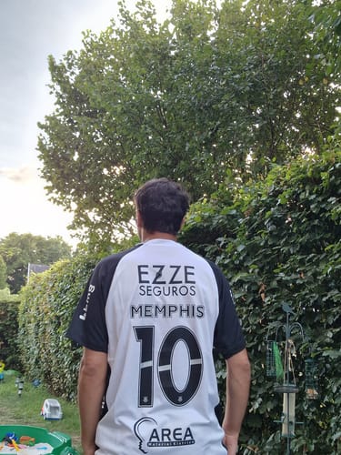 Customer photo review of Memphis Depay Corinthians #10 Kit Jersey Trikot Maillot Maglia Camiseta Soccer Shirt