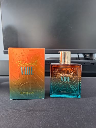 Customer photo review of Rayhaan Tropical Vibe Eau De Parfum For Unisex