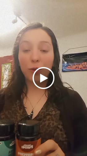 Customer video review of Cordyceps en Cápsulas