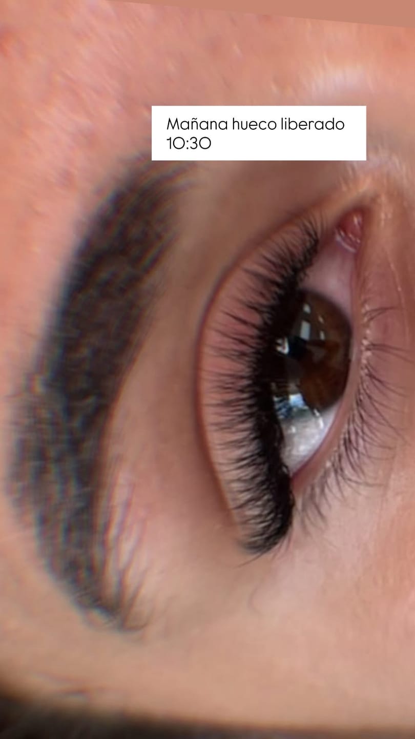 Customer photo review of Pegamento "Satin Bond" secado 2 seg, London Lash Pro