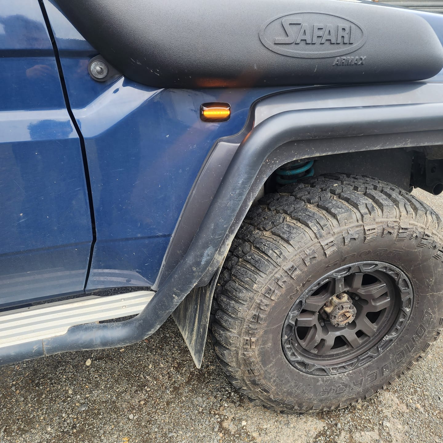 Customer photo review of Sequential Side Indicators to suit 70, 80, 100 series Toyota Landcruiser