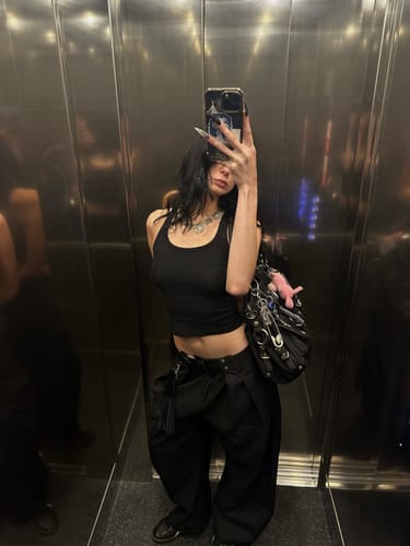 Customer photo review of American Vintage Double Pleat Design Curved Knife Pants