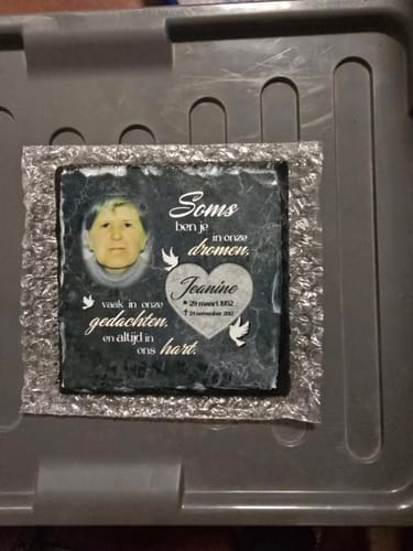 Customer photo review of In ons hart - Gepersonaliseerde leisteen plaat