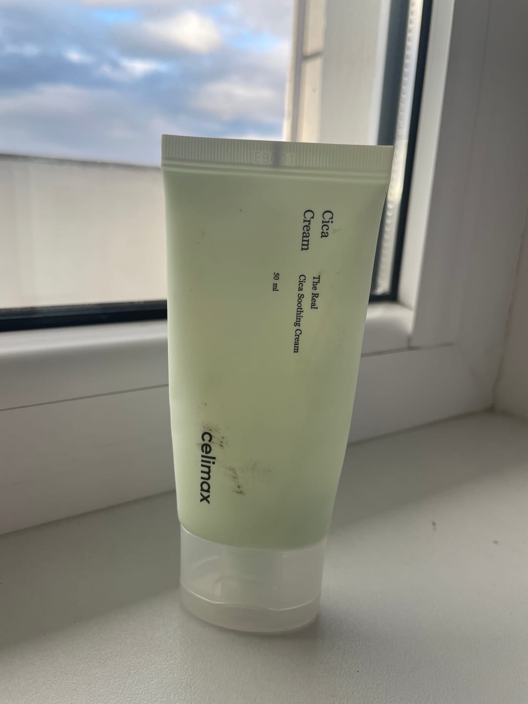 Customer photo review of Gaisīgs eļļu nesaturošs krēms ar centellas ekstraktu Celimax The Real Cica Soothing Cream