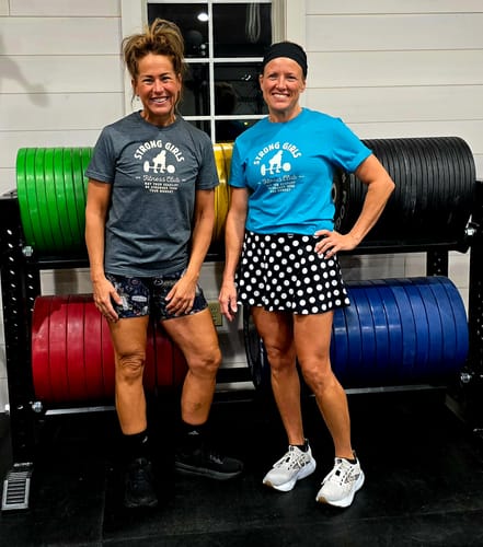 Customer photo review of STRONG GIRL CLUB T-SHIRT