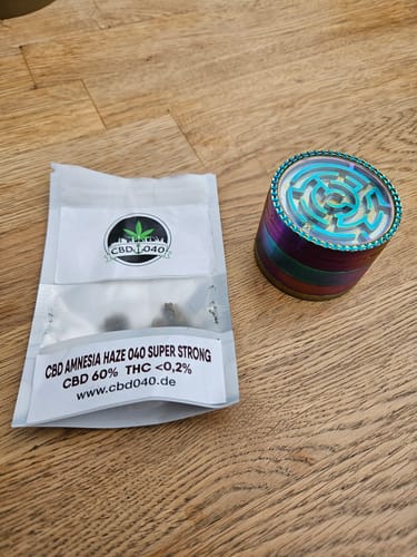 Customer photo review of Kiez Kush Extra Strong 60% - CBD Blüten - Indoor - Cannabis ohne Rezept kaufen