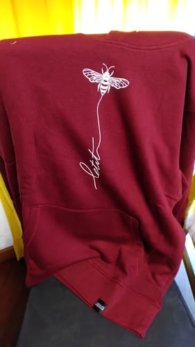 Customer photo review of Let it bee (Biene) - Unisex Organic Hoodie