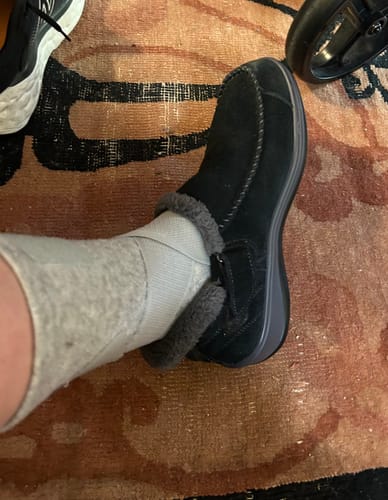 Customer photo review of Premium Bamboo Ankle Support