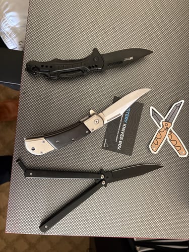 Customer photo review of Mystery Knives Box™