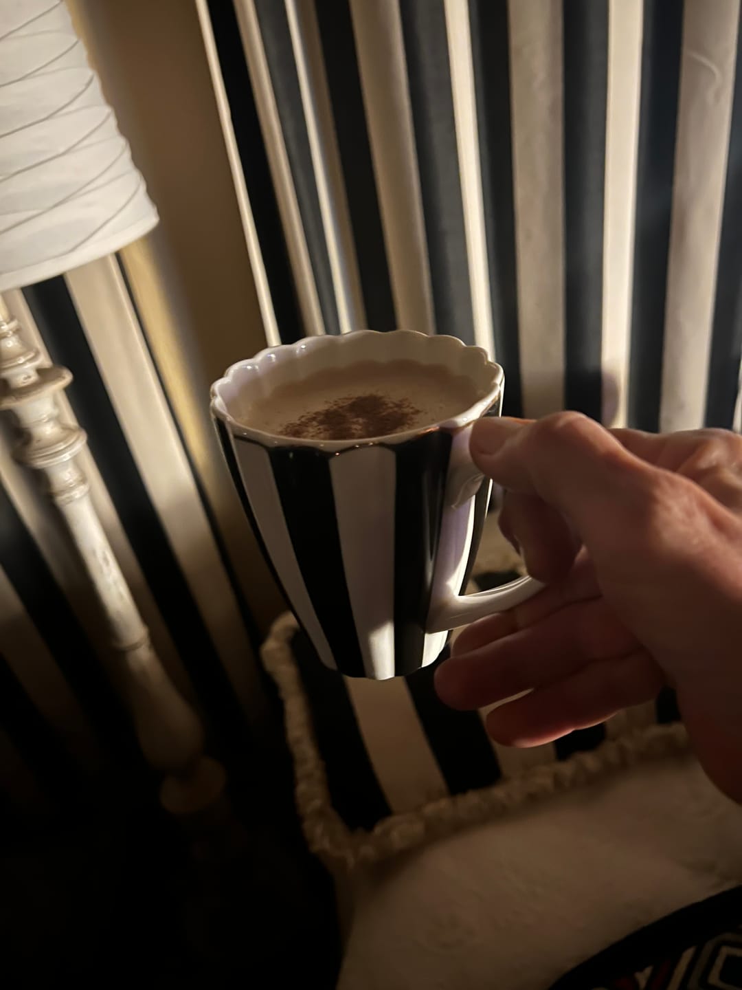 Customer photo review of Black and White Scallop Fine Porcelain Mug