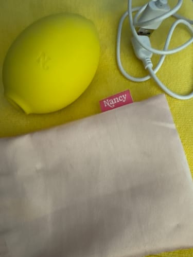 Customer photo review of Lem Clitoral Massager