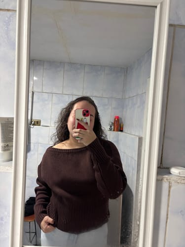 Customer photo review of SWEATER REGINA CHOCOLATE