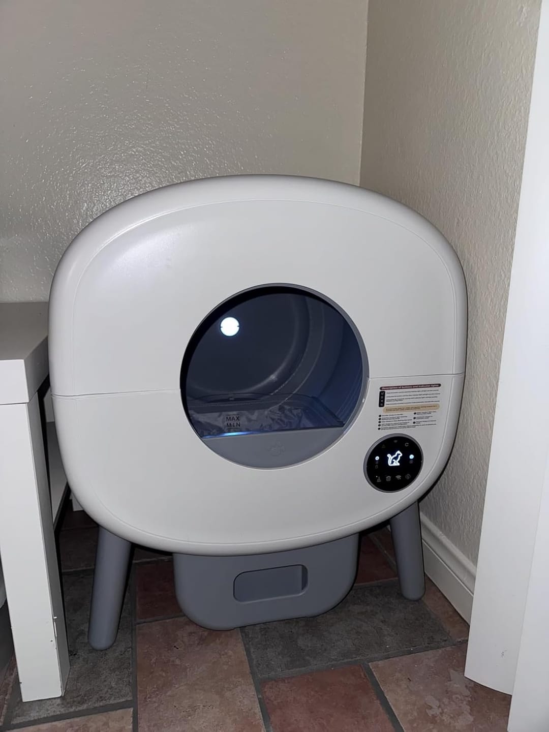 Customer photo review of Cumrige M2 Smart Self-Cleaning Litter Box | 95L Extra-Large Automatic Cat Litter Box