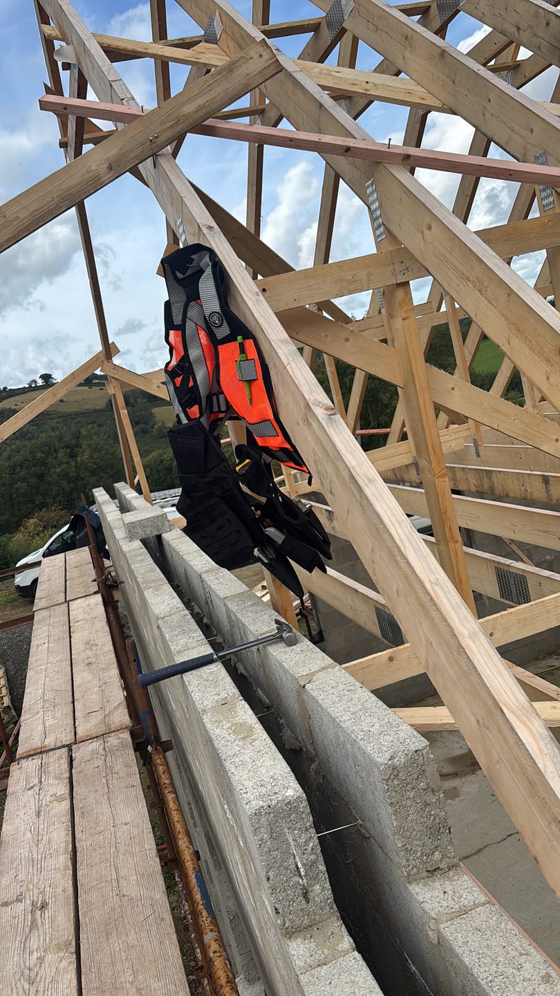 Customer photo review of DiamondBack Toolbelts | Artisan '25 Vest System