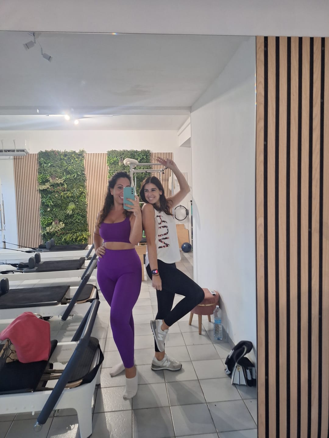 Customer photo review of Leggings Push-Up All-Up Violet