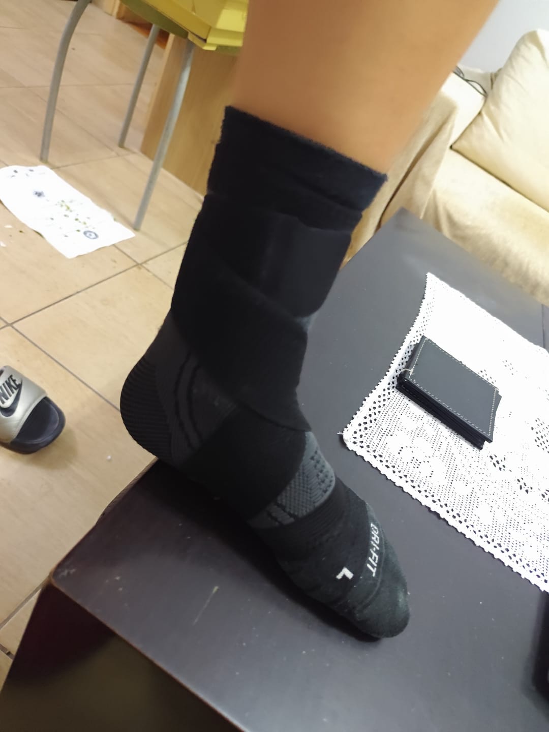 Customer photo review of Glovyzone™ Ankle Stabilizer