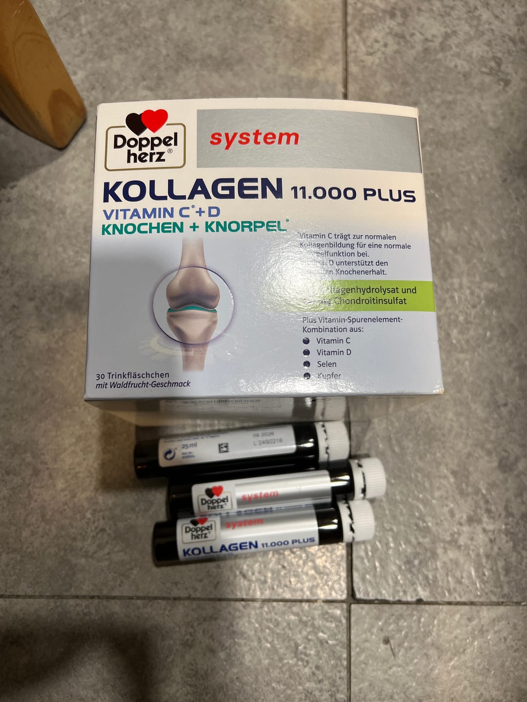 Customer photo review of 德國 Doppelherz 多寶雙心 Kollagen 11.000 plus 愛關素 膠原蛋白 葡萄糖胺 (25毫升X30瓶)