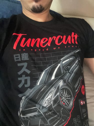 Customer photo review of MYSTERY TEE