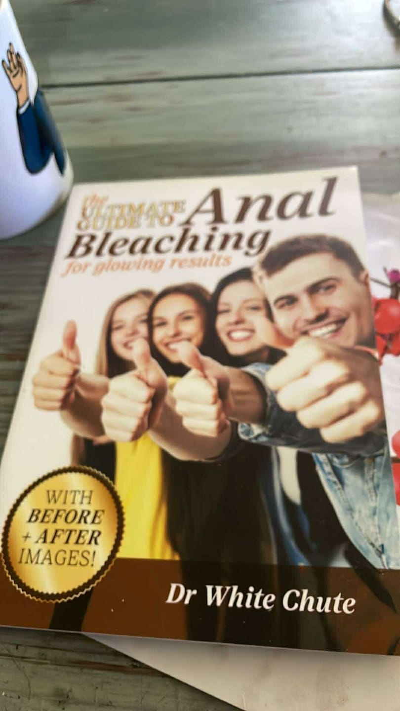 Customer photo review of Butt Bleaching 🍑 - Prank Notebook