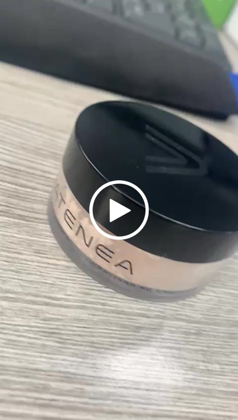 Customer video review of POLVO SUELTO TRASLUCIDO 1ST SCENE
