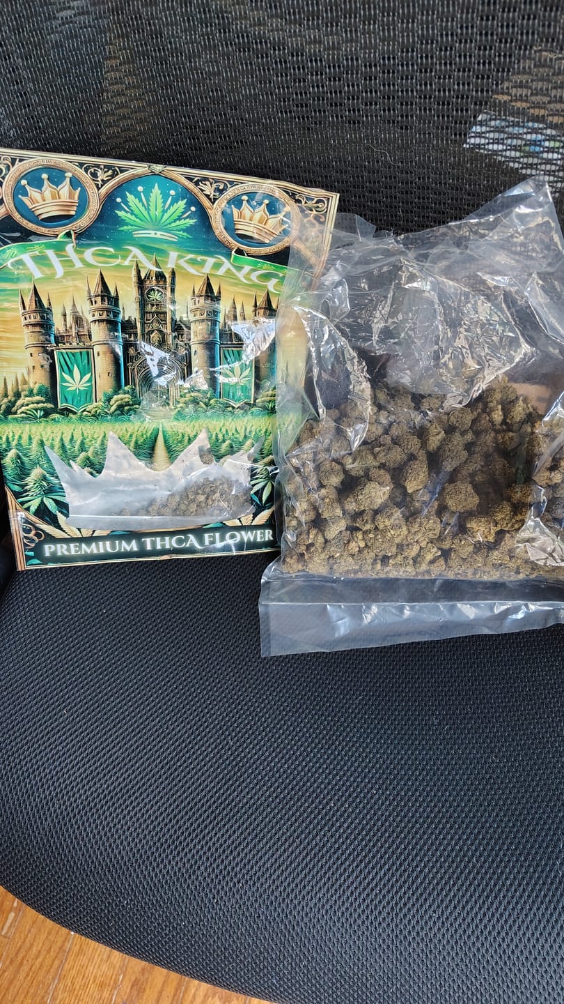 Customer photo review of Wedding Cake - Greenhouse THCA (Smalls)