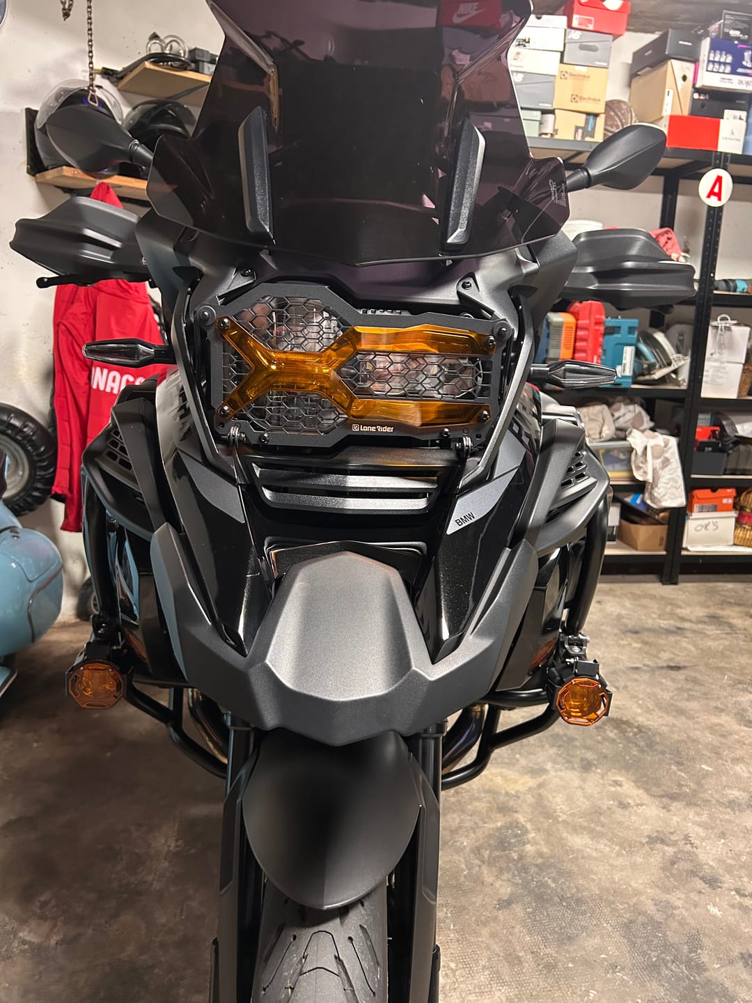 Customer photo review of Headlight Guard Kit BMW R1200/1250 GS / ADVENTURE LC (Liquid Cooled) - [Patent Pending]